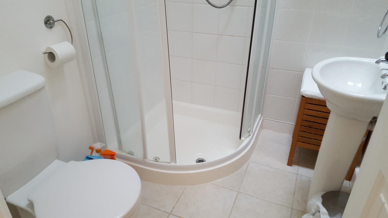 Follets B&B Pewsey Экстерьер фото